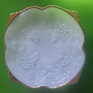 Vintage Anchor Hocking Milk Glass Fruit Bowl w/Gold Rim